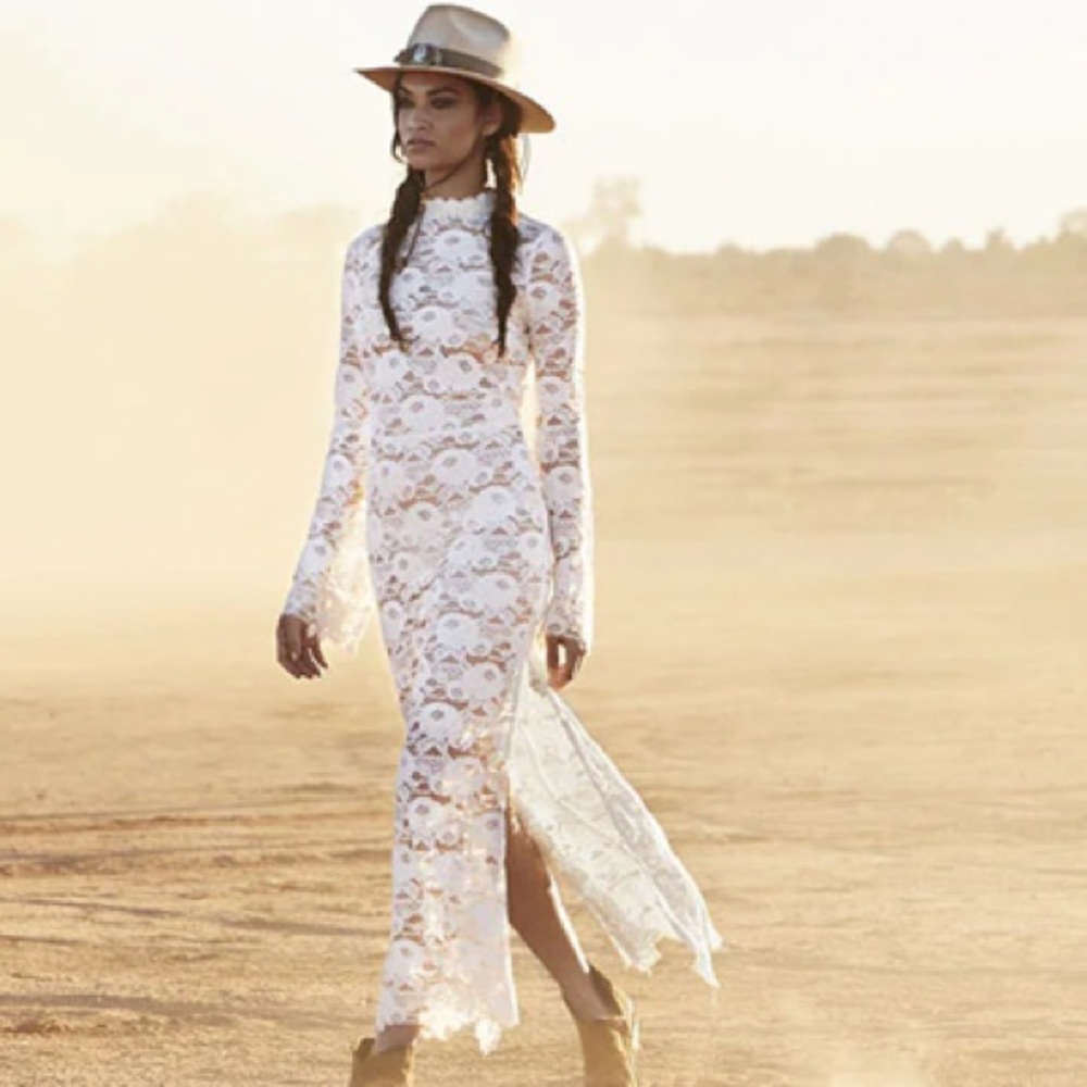 ✨ Spell 💫and the gypsy collective Rosamond lace gown revolver collection - Picture 11 of 16